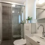 Haus Eidum 아파트 *